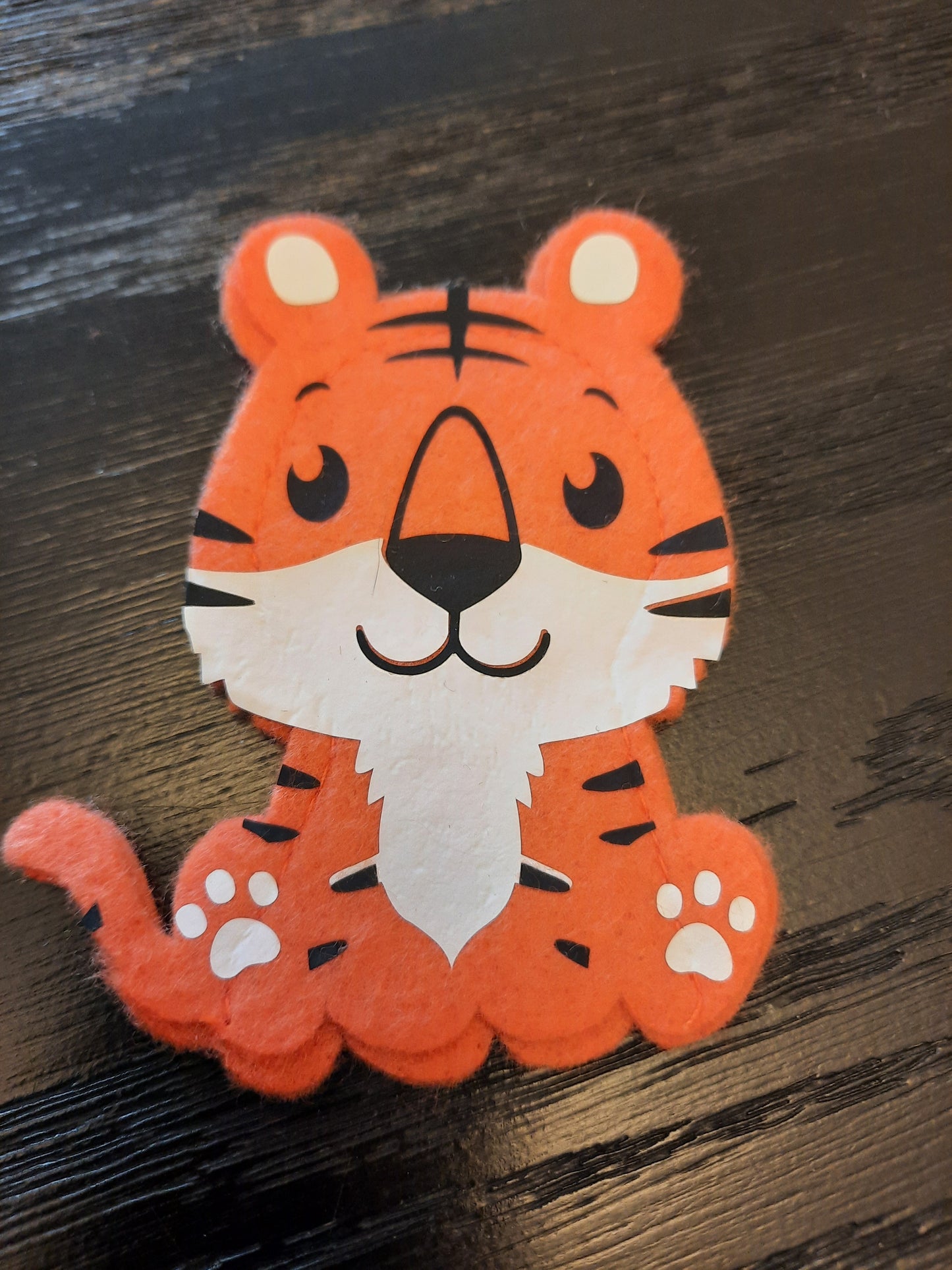 069- Tiger Finger Puppet