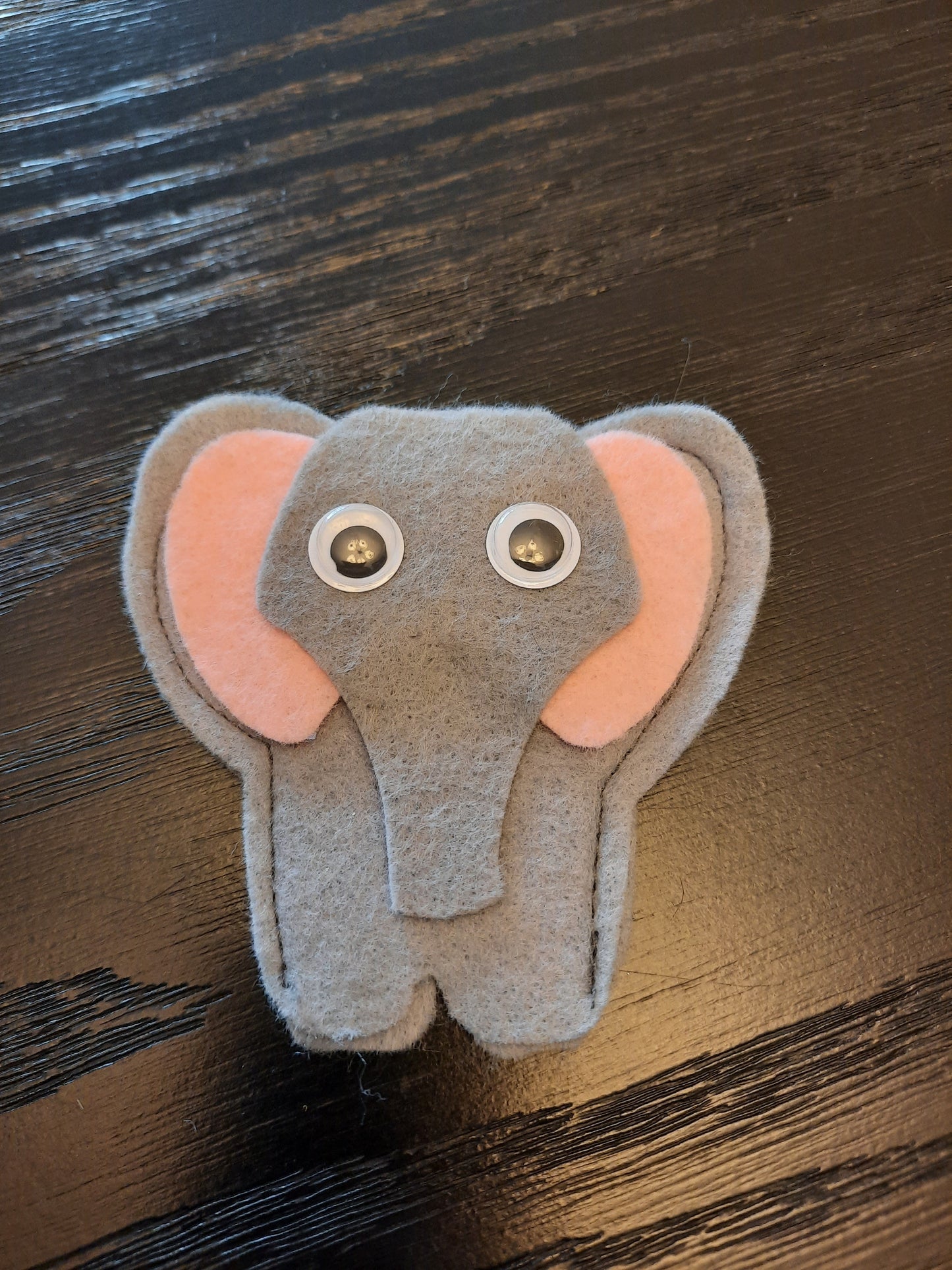 062- Elephant Finger Puppet
