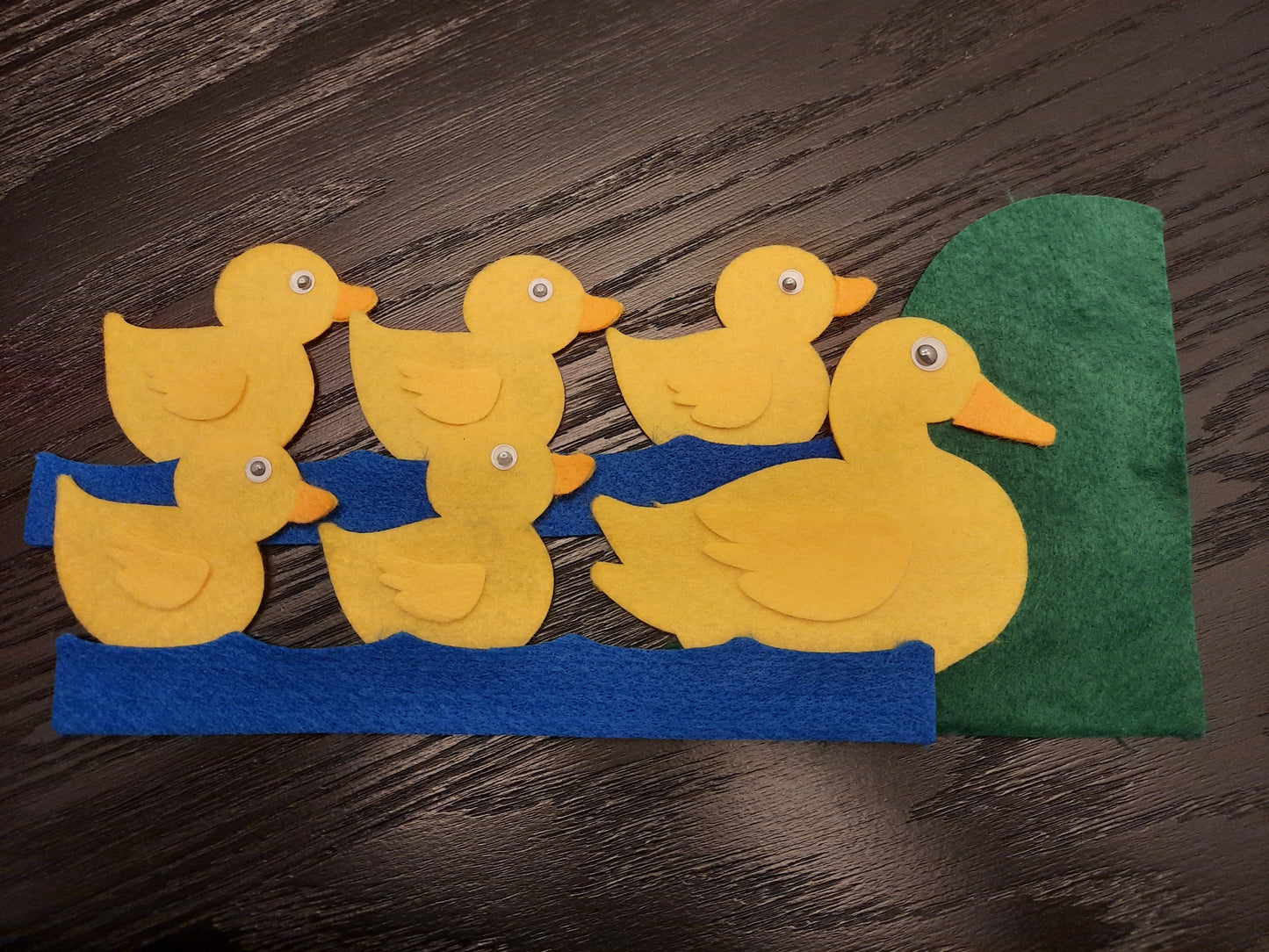 054- Five Little Ducks