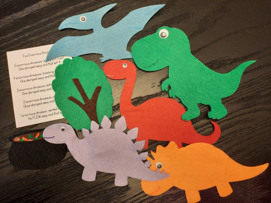 025- Five Enormous Dinosaurs